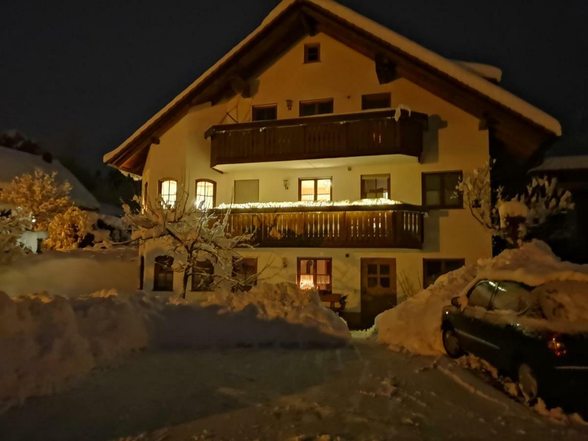 70M²- Ferienwohnung Mit Terrasse Achberg Kültér fotó